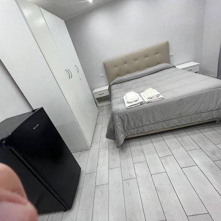 Smart'S House Deluxe Quartieri Spagnoli Νάπολη Εξωτερικό φωτογραφία