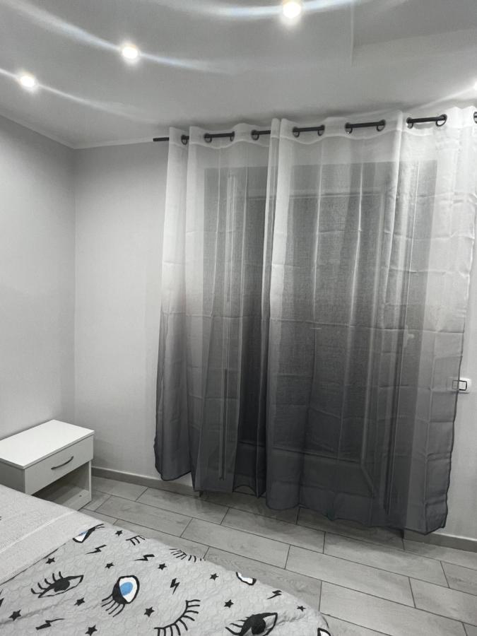 Smart'S House Deluxe Quartieri Spagnoli Νάπολη Εξωτερικό φωτογραφία