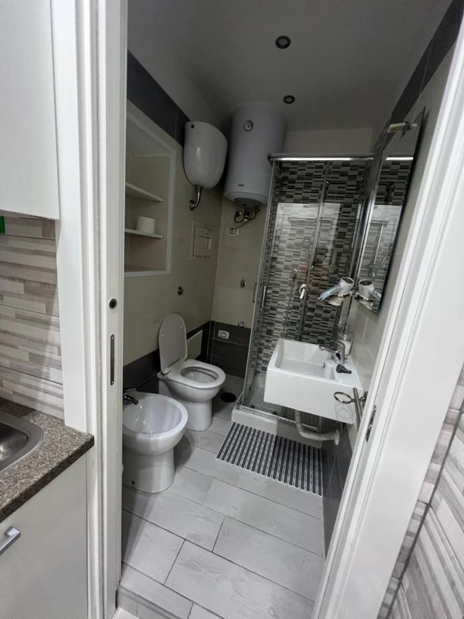 Smart'S House Deluxe Quartieri Spagnoli Νάπολη Εξωτερικό φωτογραφία