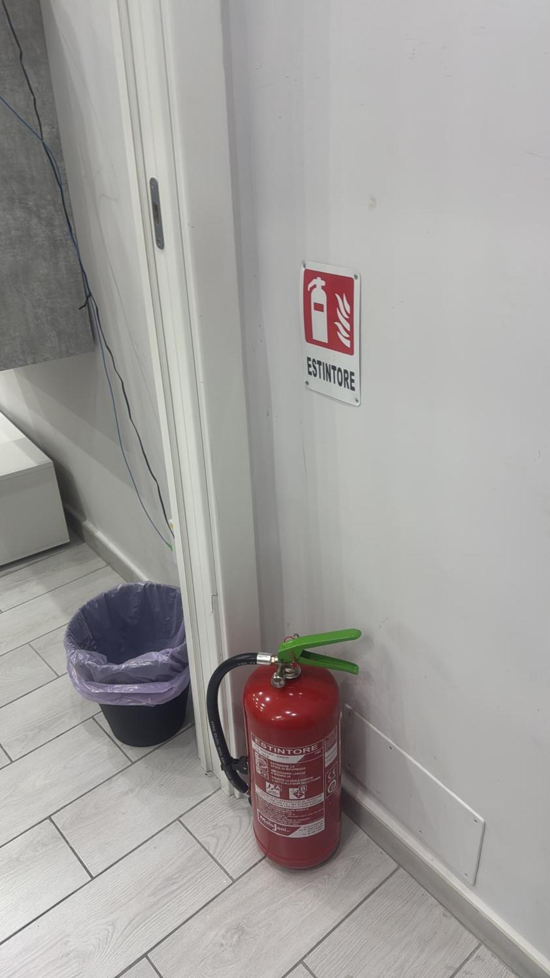 Smart'S House Deluxe Quartieri Spagnoli Νάπολη Εξωτερικό φωτογραφία